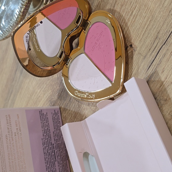 Charlotte Tilbury Beauty Soulmates Face Palette - Gold - Picture 3 of 3